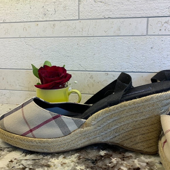 Burberry Nova Check Canvas Wedge Espadrilles - Picture 2 of 8